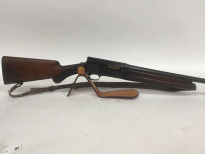 null BROWNING rifle semi automatic cal 16 n° 3492
