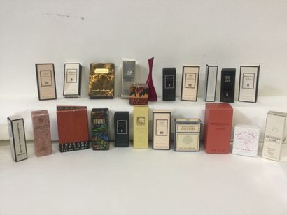 null Collection de 22 miniatures de parfum : Lutens, Aramis...dans leurs boites,...