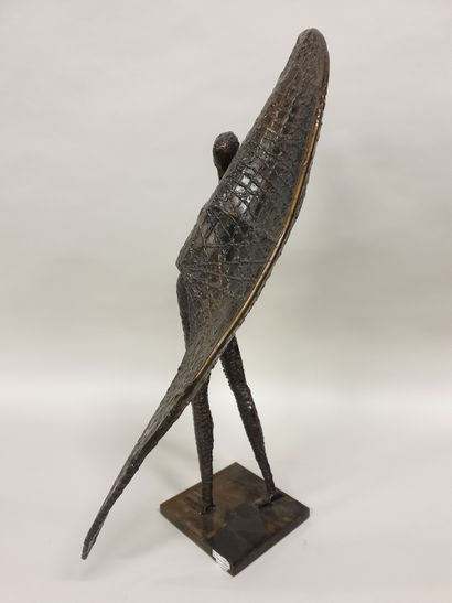 null Milutin MRATINKOVIC(1950), "Kronos", Sculpture en inox patiné, H 61,5 cm.