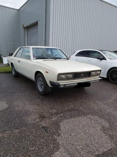 null FIAT 130 PININFARINA COUPE de 1974 avec documentation complète kilométrage :...