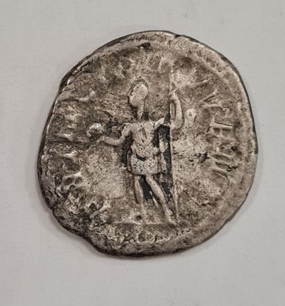 null Monnaie Romaine - PHILIPPE II - Antoninien - A/ Buste radié et drapé de Philippe...