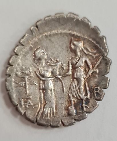 null REPUBLIQUE ROMAINE - FUFIUS CALENUS et MUCIUS CORDUS - Denier argent - A/ Bustes...