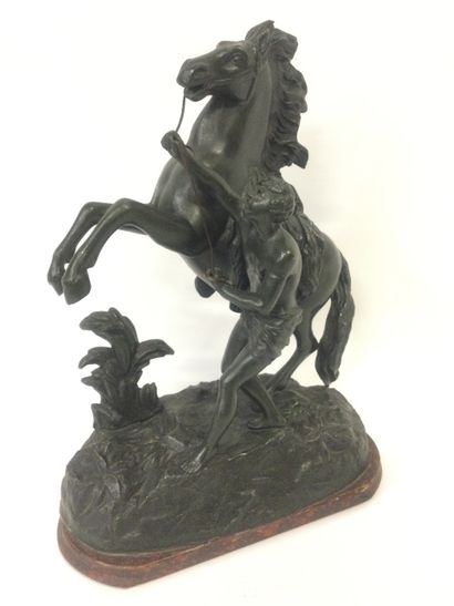 null D'après Guillaume I COUSTOU (1677-1746), Sculpture en régule à patine verte...