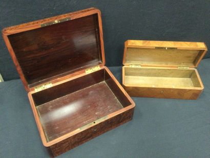 null Set of two wooden boxes with marquetry decoration, Dim. 10 x 27 x 19,5 and 9...