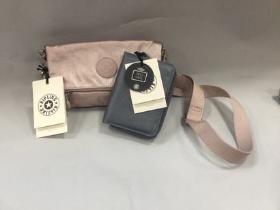 null Kipling, ensemble petite pochette porté bandoulière en toile vieux rose et portefeuille...