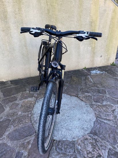 null Vélo femme de marque Bmw modèle urban neuf