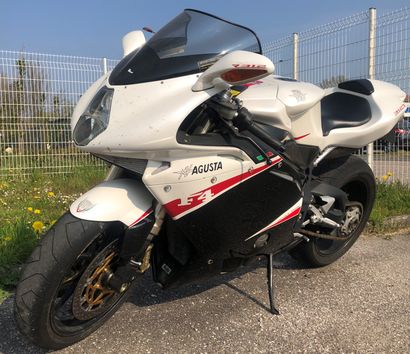 null Moto AGUSTA MV F4 1000 R312, de 1000 cm³ année 2007, 13 500 kilomètres au compteur,...