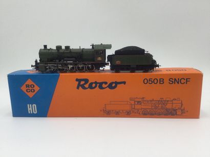 null ROCO, échelle HO, Locomotive modèle 050B, référence : 04117D

En boîte d'or...