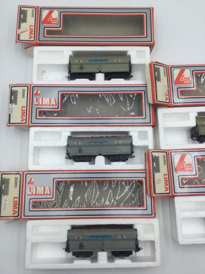 null LIMA, échelle HO lot de 5 wagons modèles 302893 en boîtes d'origine
