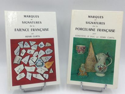 null Lot de 2 Volumes In-8 cartonné : CURTIL Henri., Marques et signatures de la...