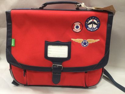 null TANN'S, red and navy blue satchel, 38 x 31 x 15 cm
