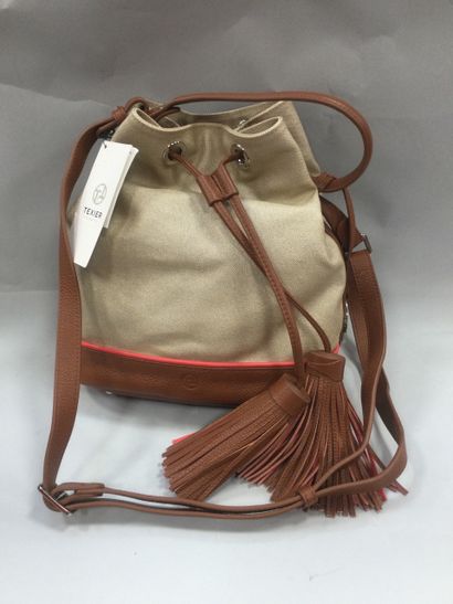 null TEXIER, beige canvas and camel leather bag, H. 25 cm