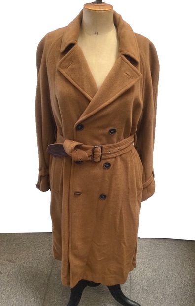 null Jean-Paul GAULTIER, Brown trench coat with notched collar, leather lapel, crossed...