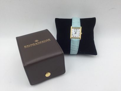 null BAUME & MERCIER, Ladies' wristwatch in 750/1000 gold, rectangular curvex case,...