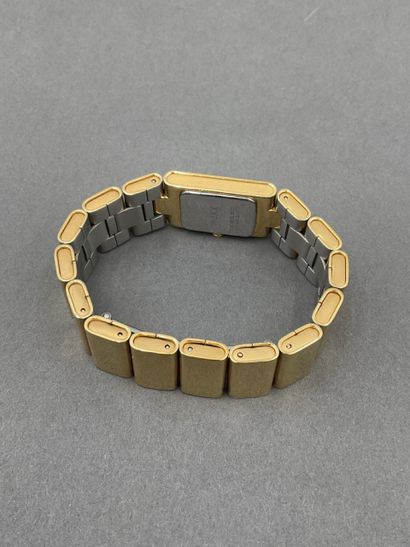 null MEXX, Quartz lady's watch, rectangular gilt metal bracelet and case, round dial...