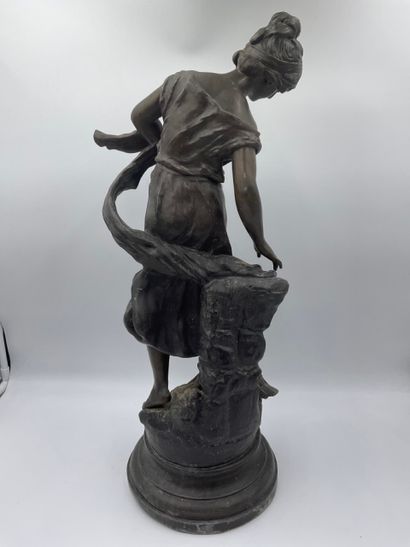  Emile François ROUSSEAU (1853-?), Séduction, Sculpture en régule figurant une femme...
