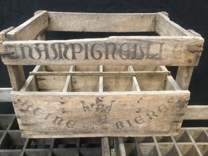 null Set of 3 old wooden beer cases for the brands CHAMPIGNEULES, CROIX DE LORRAINE...