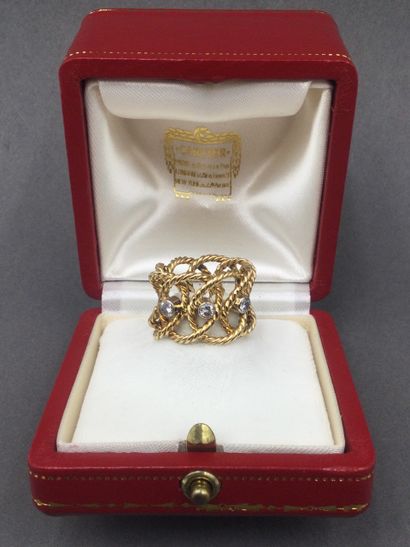 null CARTIER, Ring in 18K yellow gold 750/°° set with 3 small diamonds, ref 800.745,...