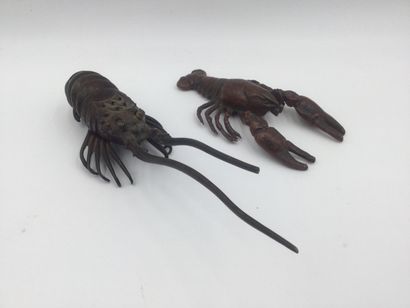 null Lot de 2 sujets en bronze représentant un homard et une langouste, travail du...