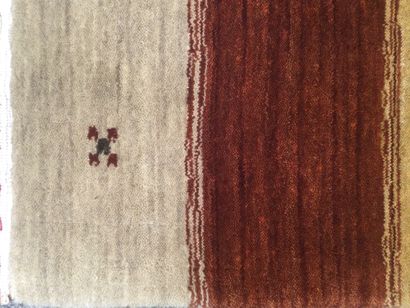 null LORISTAN, Tapis LORY noué main en laine à décor de rayures, Dim. 180 x 125 ...