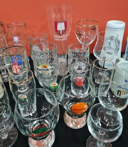 null Collection de 38 anciens verres à bière, marque CHAMPIGNEULLES, HEINEKEN et...