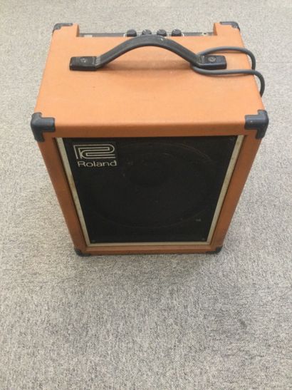 null ROLAND CUBE 60 vintage transistor combo guitar amp 46x37x30