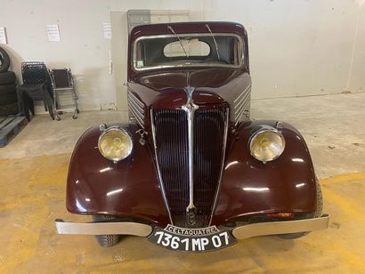 null RENAULT CELTAQUATRE ADC3, 1938. Avec son moteur 4 cylindres de 1 463 cm3 à soupapes...