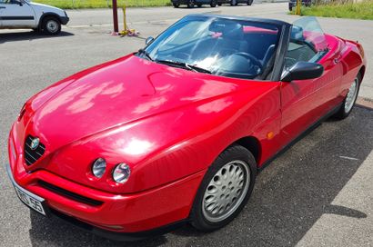 null ALFA ROMEO SPIDER, 1995. Le design, réalisé par Pininfarina à l'intérieur et...