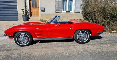 null CHEVROLET, Corvette C2 STINGRAY, 1963, 300 CV, 32 679 kms. Doté d'un moteur...