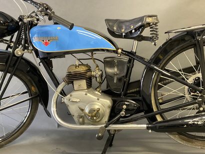 null MOTOBECANE AB1, 1939. This Motobecane, equipped with a side-valve engine and...