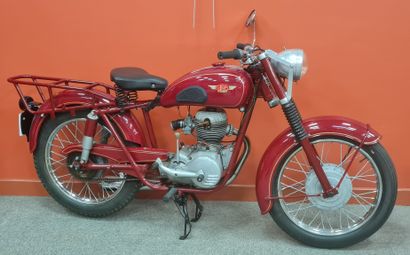  MOTO GIMA 125, 1953. Cette moto s'est illustrée en s'imposant avec des moteurs AMC...