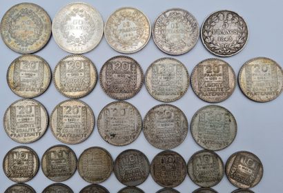 null Lot de monnaies argent comprenant: 11 x 20 Francs Turin, 3 x 10 Francs Hercule,...