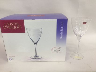 null CRISTAL D'ARQUES "Ondulation" 12 water glasses h 21 cm. 30cl