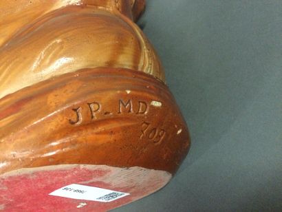 null Grand CENDRIER en terre cuite représentant une vielle chaussure, signé JP-MD...