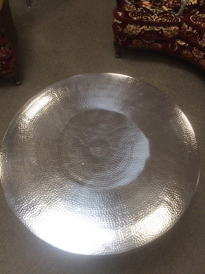 null Table ronde en aluminium dépoli H: 70cm Diam: 80cm