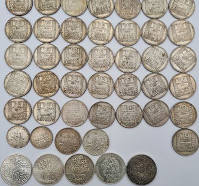 null Lot de monnaies argent comprenant: 11 x 20 Francs Turin, 3 x 10 Francs Hercule,...