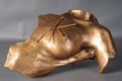 TAKIS (né en 1925) - Buste de femme en bronze...