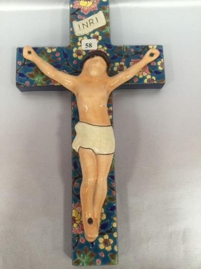 LONGWY - Christ en croix H. 36 cm 