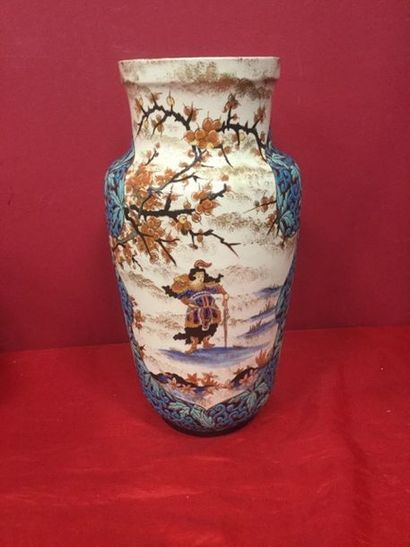 null Vase, décor japonisant, H.32