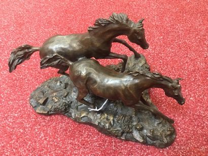 null LANFORD MONROE - Deux chevaux au galop, Bronze 20x30 cm
