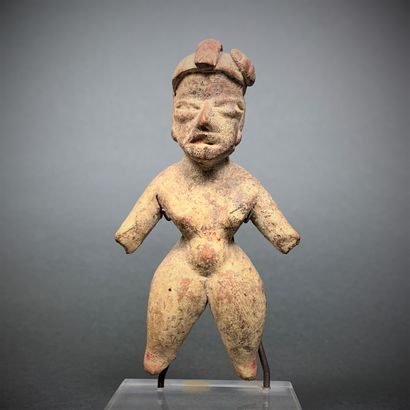 MICHOACAN, Mexique, 400-100 av. J.-C. Standing woman, h. 10 cm, certificate Jean...