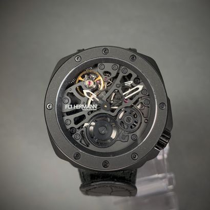 Montre-bracelet FD HERMANN 
The first of three titanium, lateral type series 2, manual...