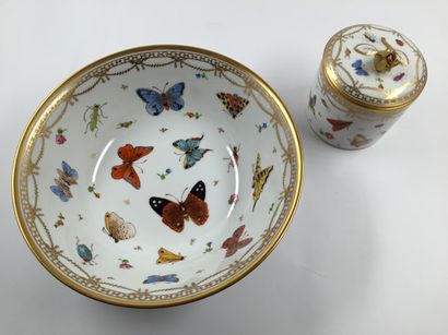 Porcelaine de Nyon Lot de 2 porcelaines de Nyon: un grand bol, signé Henri Terribilini,...