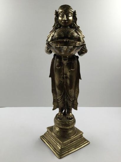 Artiste inconnu Lampe à huile Deepa Lakshmi (femme de Vishnu, déesse hindoue de la...