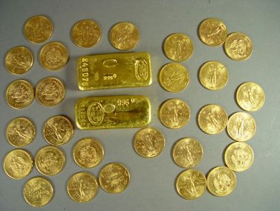 null 4- 29 pièces de 50 pesos en or :

22 pièces datées 1821 - 1947

2 pièces datées...