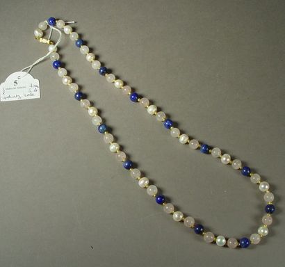 null 5- Collier de perles d'eau douce, lapis-lazuli et quartz d'eau douce