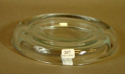 null 207- Enzo MARI
Cendrier en verre
Diamètre : 20 cm
