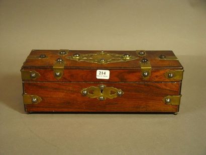 null 214- Coffret en bois et métal doré
Fin XIXème siècle
