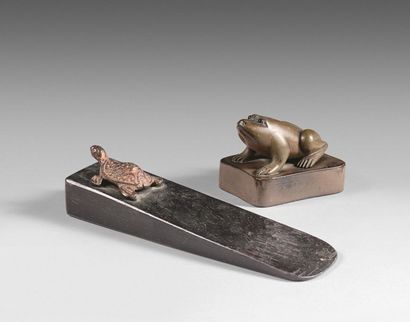 143- Set of two objects: light brown lacquered...