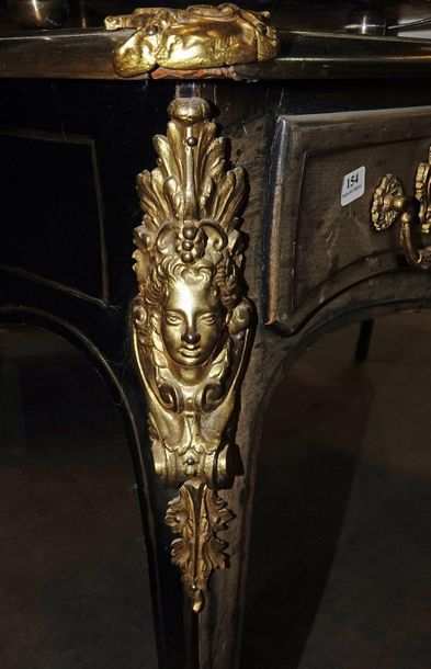null 154- Lady's desk in blackened wood and gilded bronze decoration

Regency Style

(Accidents)

72...